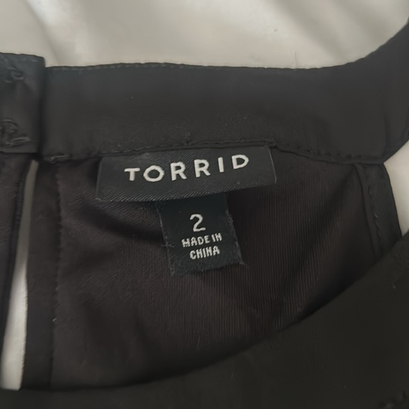 Torrid dressy tank top - Picture 2 of 4